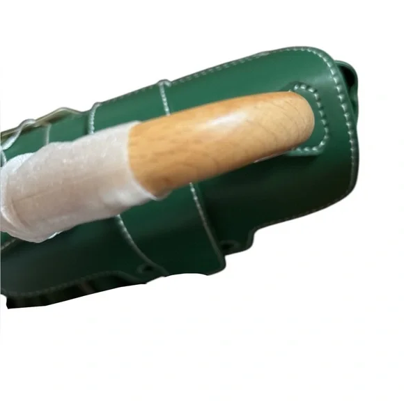 🔥 $150 SALE Green Designer Women's Mini Bag - Picture 7 of 9